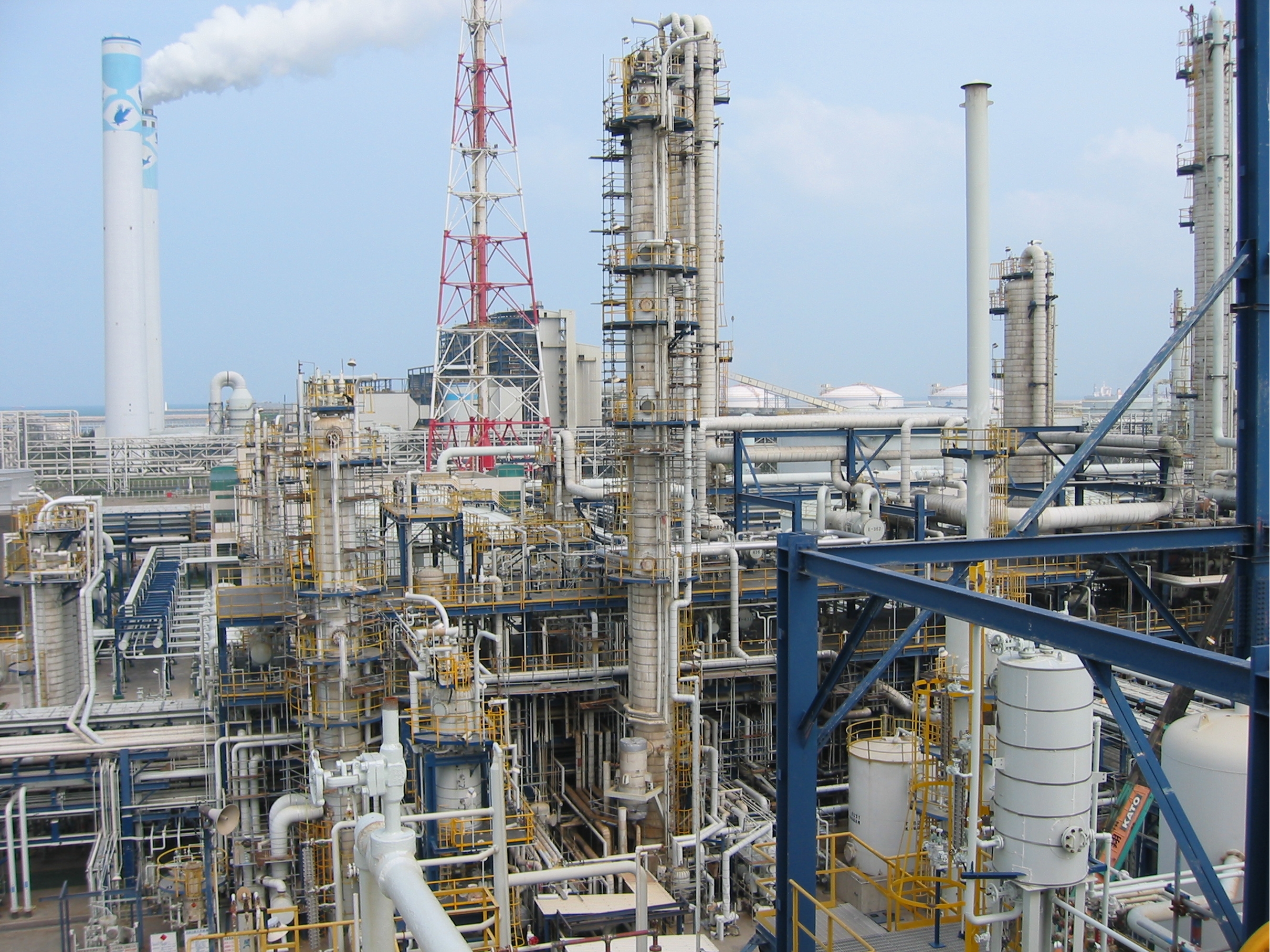 Isfahan Petrochemicals’ 300,000mt Phenol & Acetone Production Plant